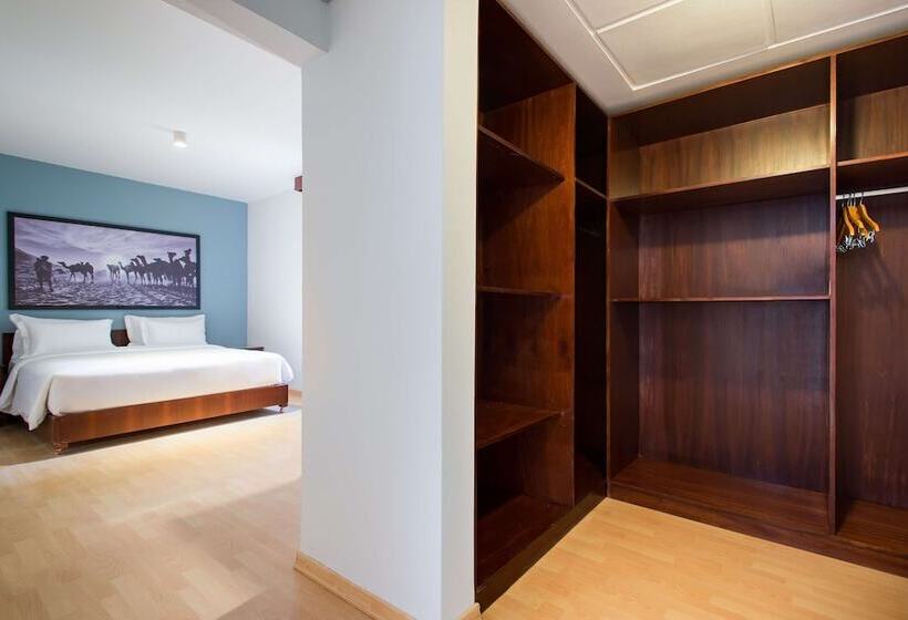 سوئیت پریمیوم, Marina Resort Port Ghalib, A Member Of Radisson Individuals