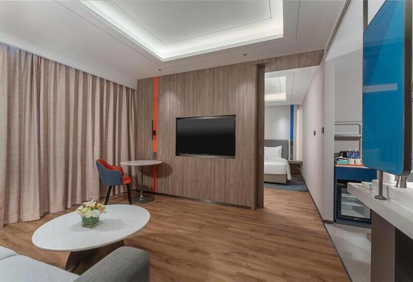 Люкс Кровать Кинг, Holiday Inn Express Xiamen Jimei New Town By Ihg