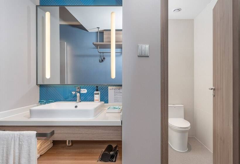 Номер Стандарт, Holiday Inn Express Xiamen Jimei New Town By Ihg