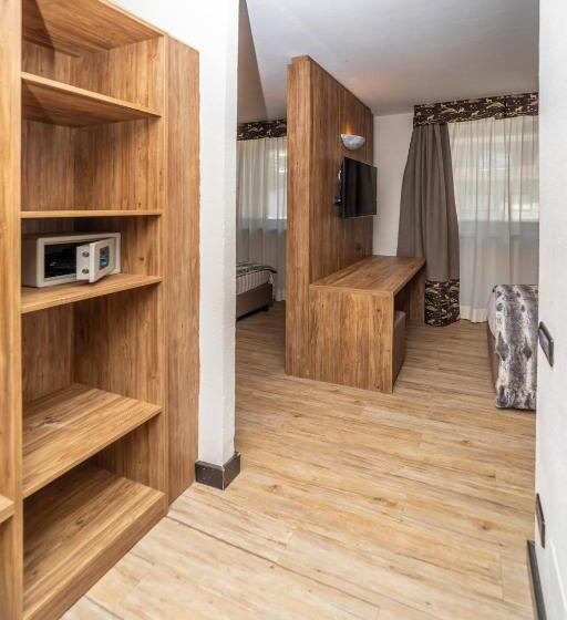 اتاق سوپریور سه تخته, Hotiday Chalet Sestriere Vialattea