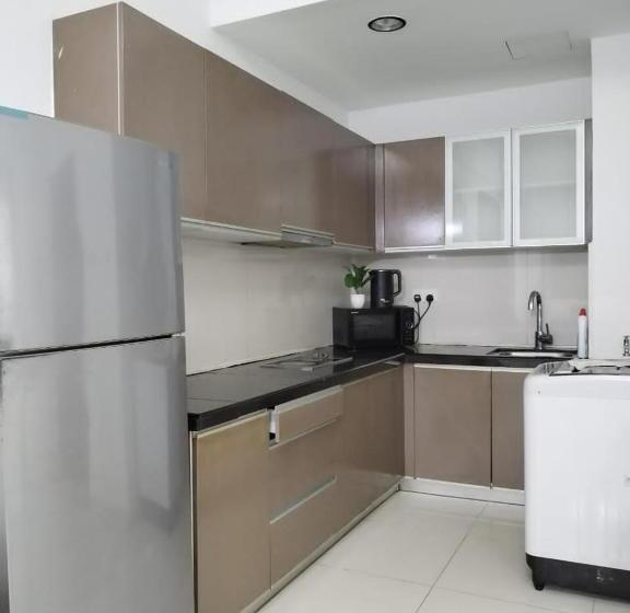 آپارتمان 1 خوابه با چشم‌انداز استخر, Cam 2br Regalia