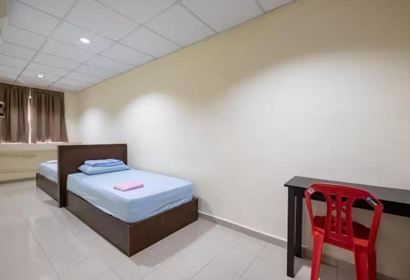Номер Стандарт, Clp Perai Homstay Near Sri Muniswarar Temple