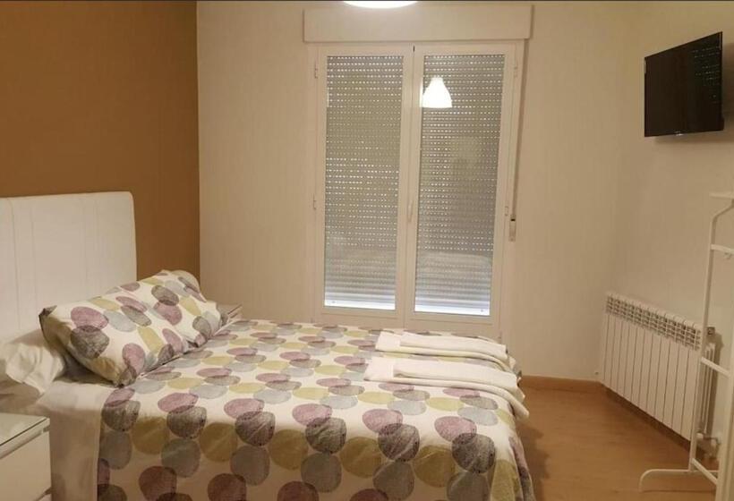 اتاق استاندارد, Piso En El Casco Antiguo