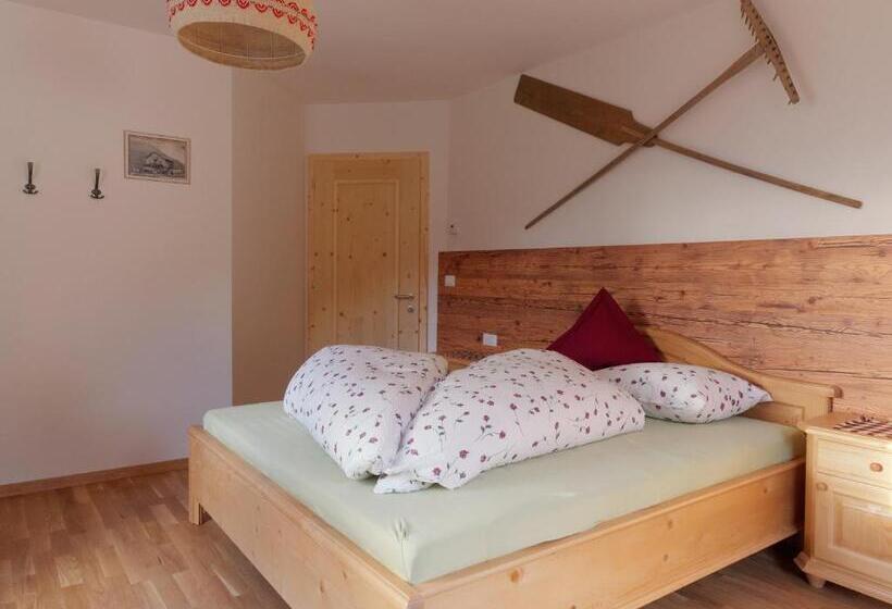 Номер Стандарт с Балконом, Niederhof