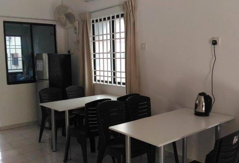 Номер Стандарт Трехместный, J&p Homestays House 1