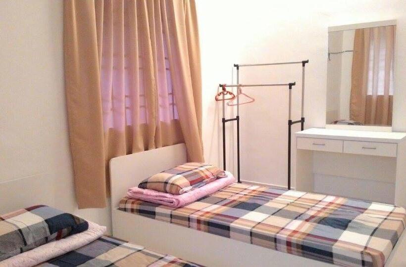 Дом 4 Спальни, J&p Homestays House 1