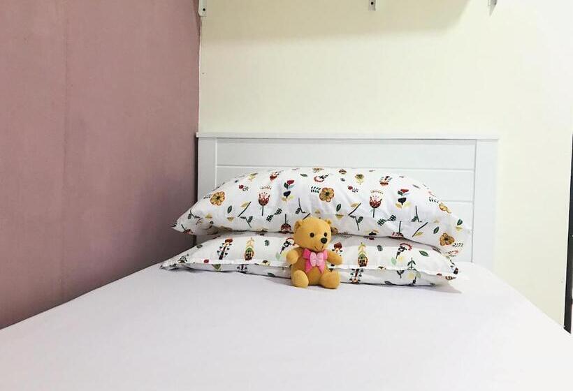 Номер Economy, Merdeka Guest House 2