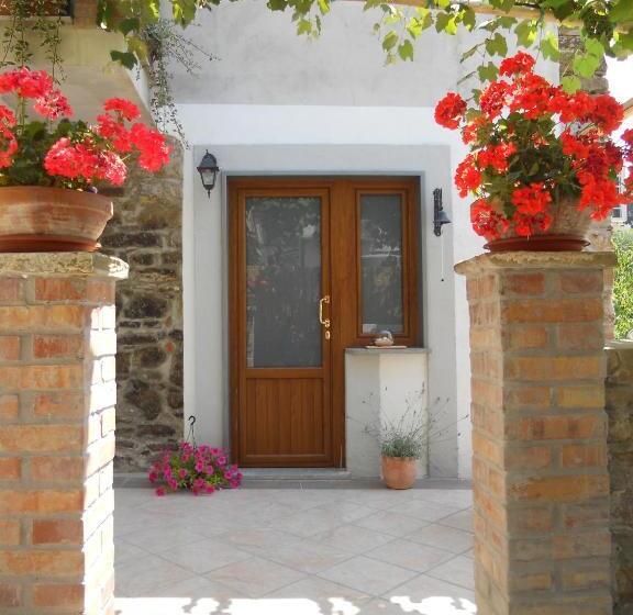 Номер Стандарт Трехместный, Bed And Breakfast Il Giardino Segreto