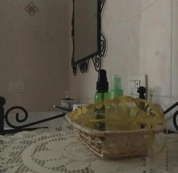 اتاق لوکس چهار تخته, Sole E Girasoli