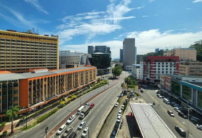Номер Стандарт, Capital Kota Kinabalu