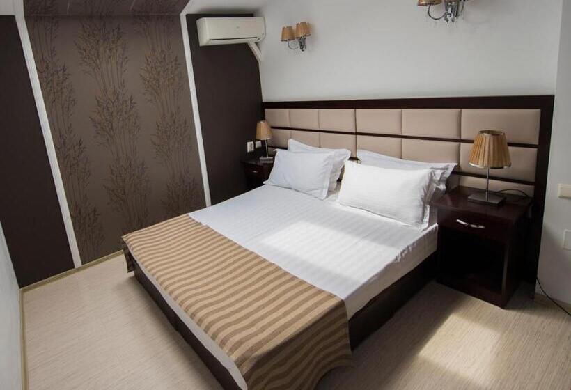 Люкс 2 Спальни, Steaua Apelor Family Resort