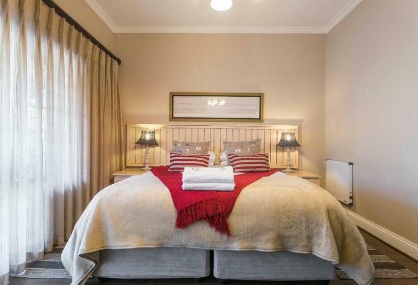 Люкс Deluxe Кровать Кинг, Caledon 23 Country House