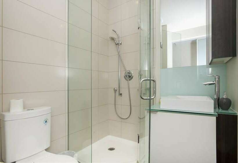 سوییت اجرایی, Life Suites Loft  Cn Tower
