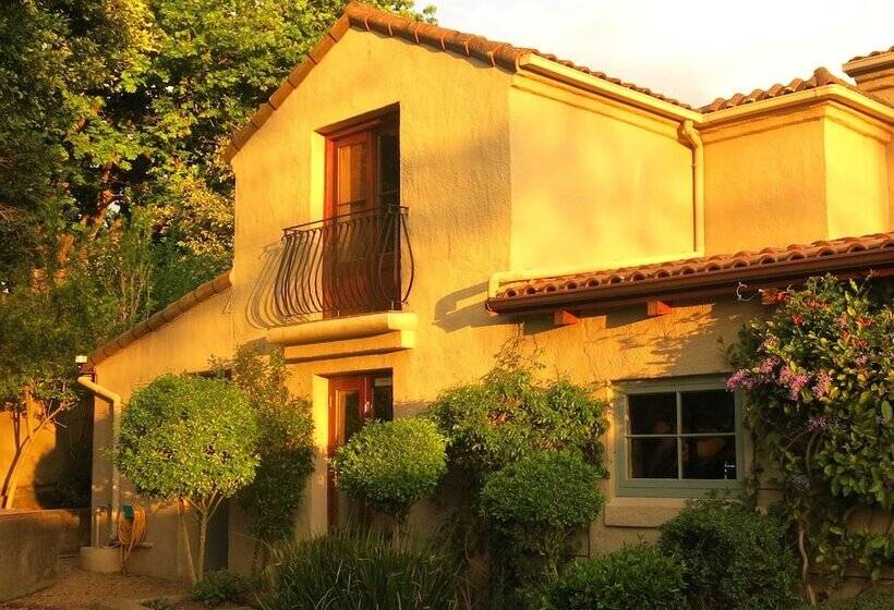 Romantic Room, Babette Bed And Breakfast