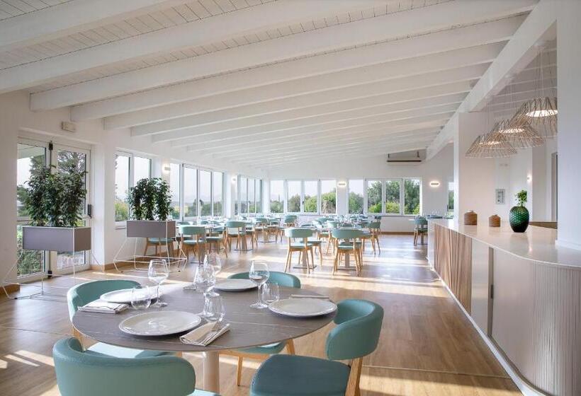Номер Basic, Lu  Hotel Porto Pino