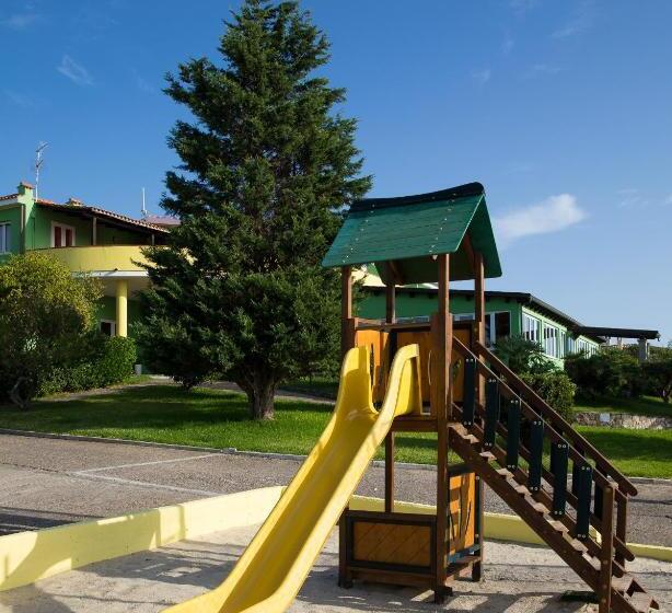 Трехместный Номер Базовый, Lu  Hotel Porto Pino