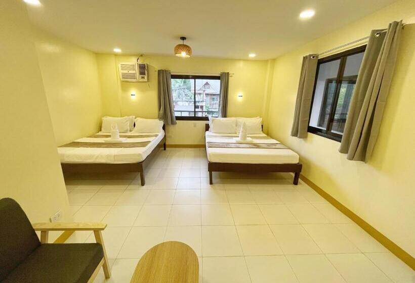 4인용 스탠다드 룸, Zuric Pension House