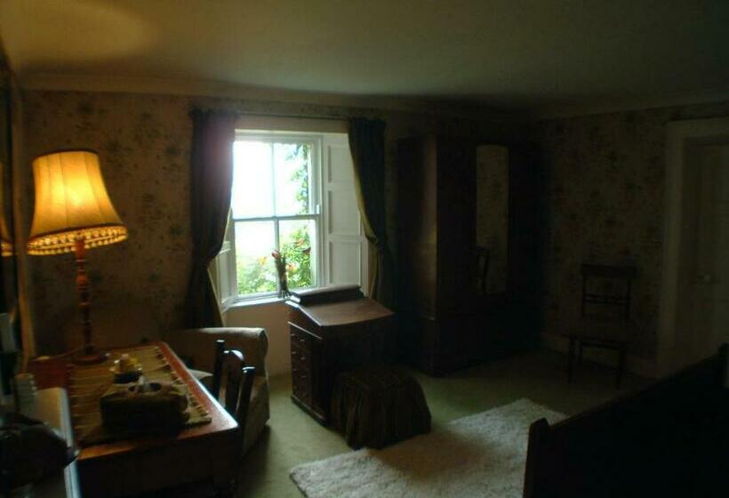디럭스 룸, Cullintra House