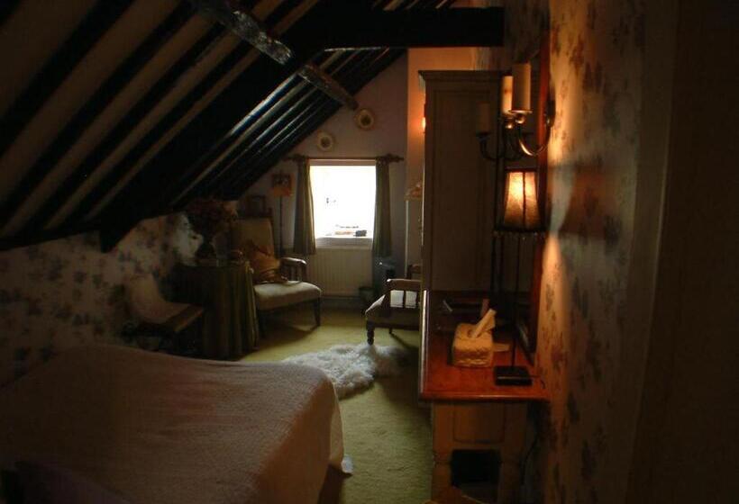 디럭스 룸, Cullintra House