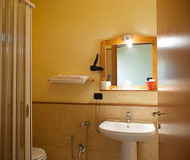 חדר סטנדרט, Albergo Tripoli B&b Affittacamere