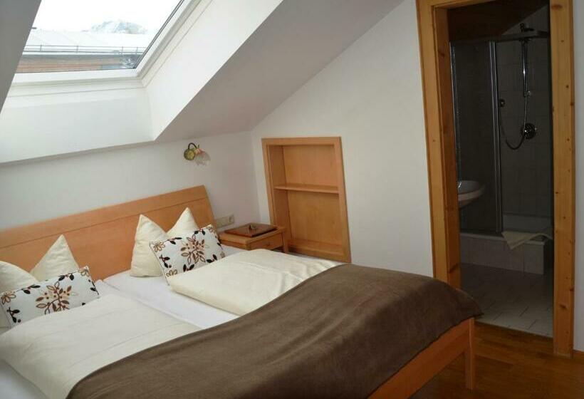 Quarto Estandar Individual, Garni Apart Elfriede
