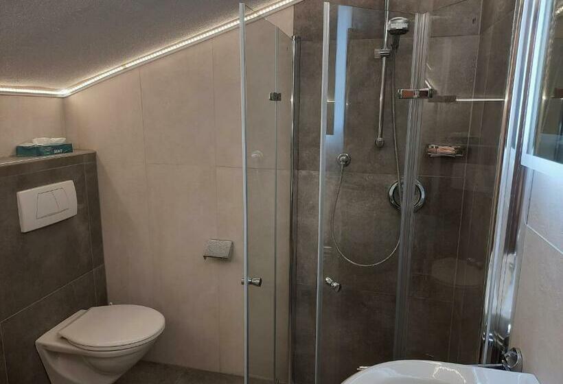 Apartamento 1 Dormitório, Garni Viktoria