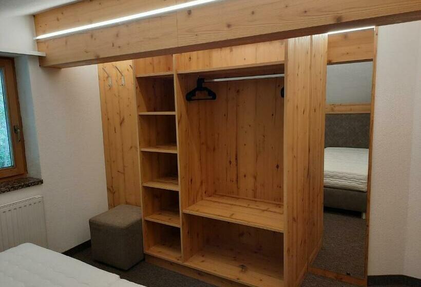 Apartamento 1 Dormitório, Garni Viktoria