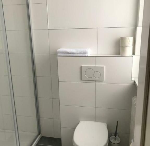 اتاق استاندارد یک نفره, Montagehotel Bed & Steel