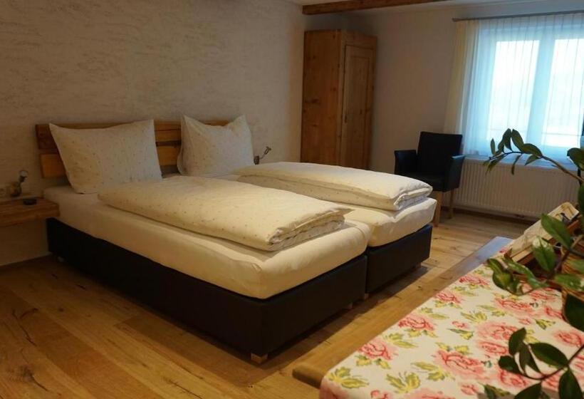 Трехместный Номер Deluxe, Waldrast Bed & Breakfast