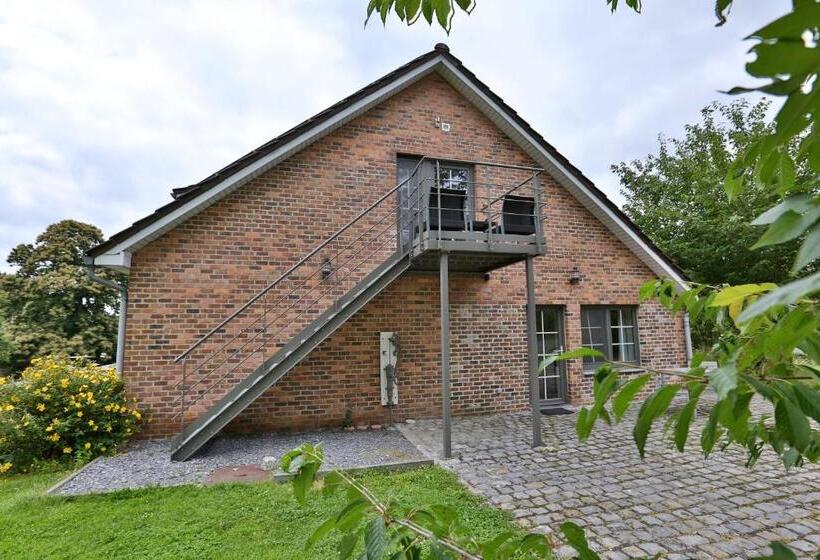 اتاق استاندارد با چشم‌انداز باغ, B&b Le Bois De Champia