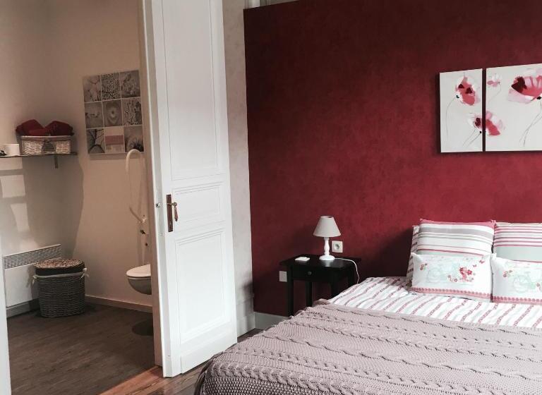 חדר סטנדרט מותאם לאדם עם מוגבלויות, B&b Le Notaire