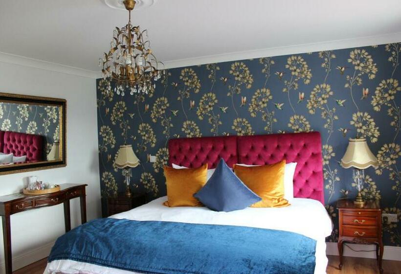 اتاق سوپریور با تخت بزرگ, Boyne View House