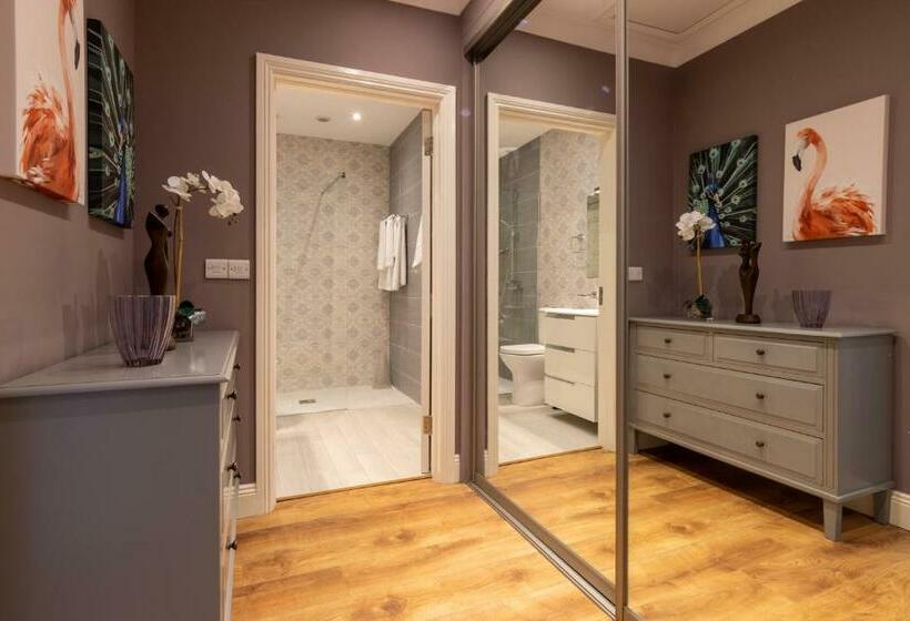 آپارتمان 1 خوابه همکف, Boyne View House