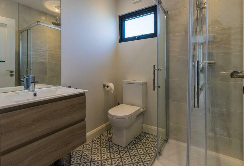 خانه 1 خوابه, Boyne View House