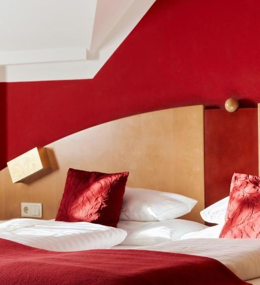 غرفة كومفورت ثلاثية, Garni Thermenoase