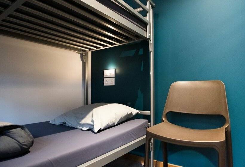 اتاق خانوادگی, Liège Youth Hostel