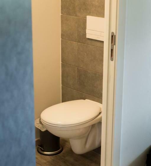 تختخواب در اتاق مشترک, Malmedy Youth Hostel