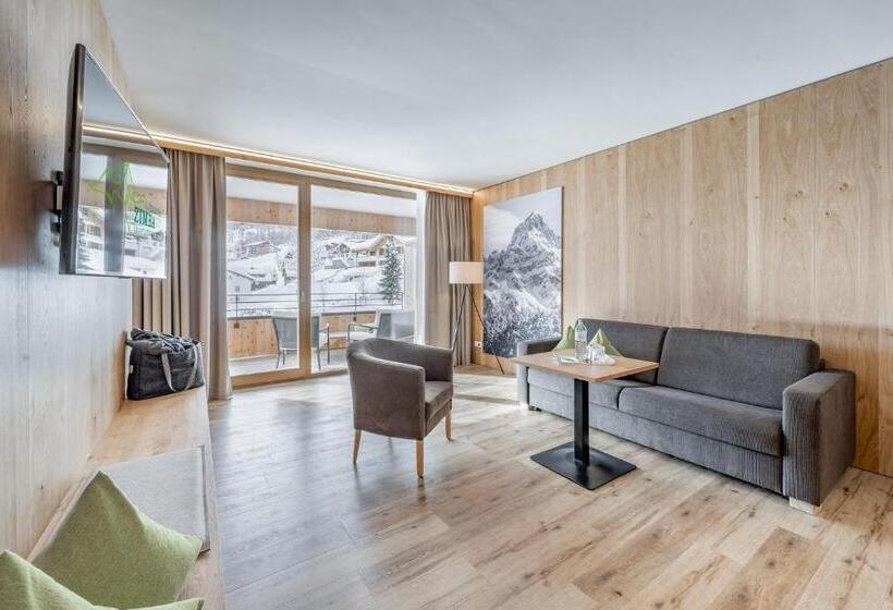 سوییت, Alpenhotel Zimba