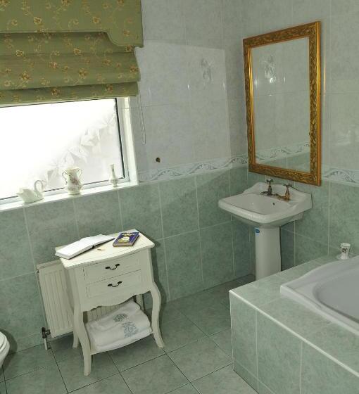Номер Стандарт Совместная Ванная, Killererin House B&b