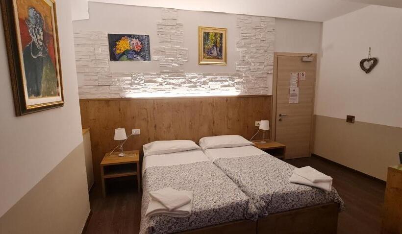 Номер Стандарт Трехместный, Tarvisio Four Seasons
