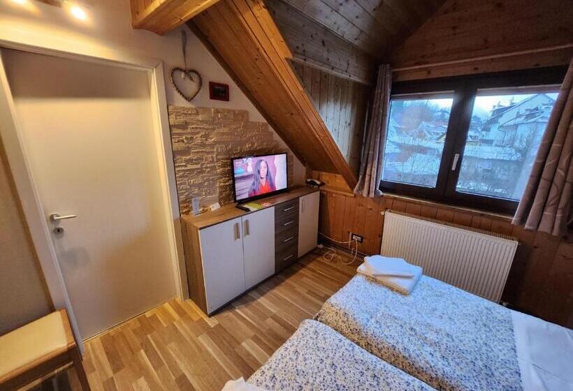 Четырехместный Номер Классик, Tarvisio Four Seasons