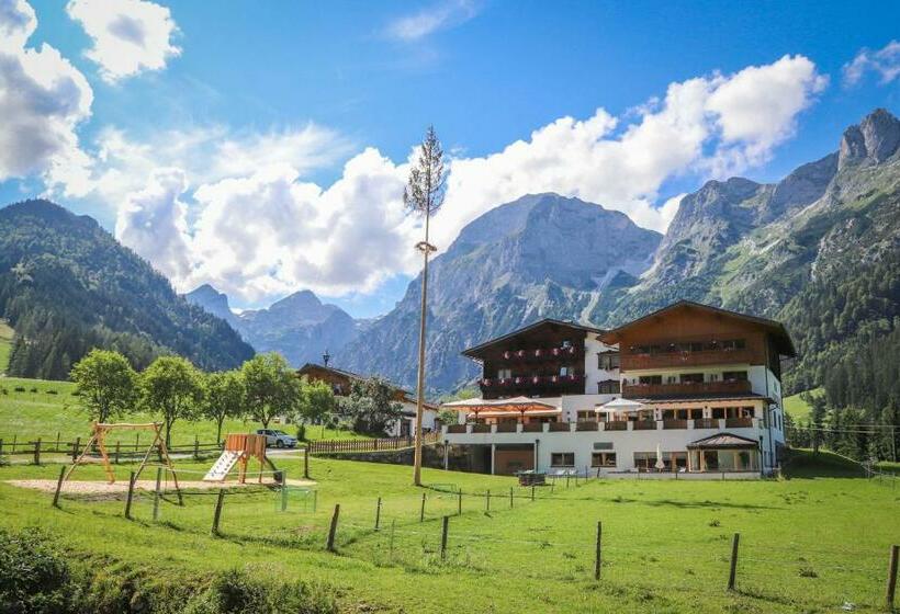 Номер Economy, Berghotel Lämmerhof