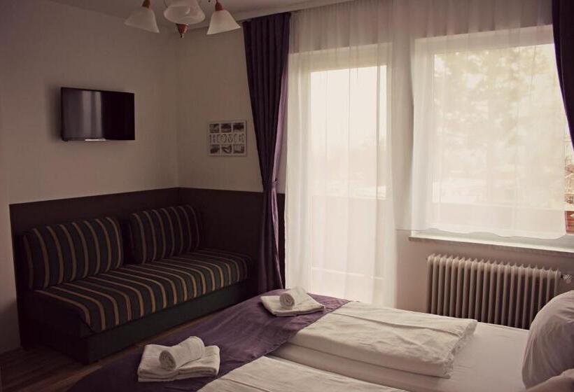 발코니가 있는 4인용 스탠다드 룸, Haus Lavendel