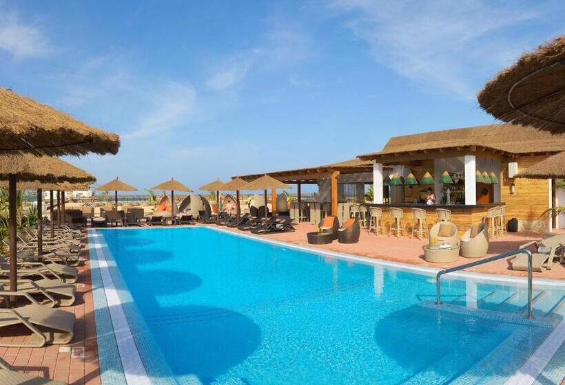 Номер Deluxe, Melia Llana Beach Resort & Spa   Adults Only   All Inclusive