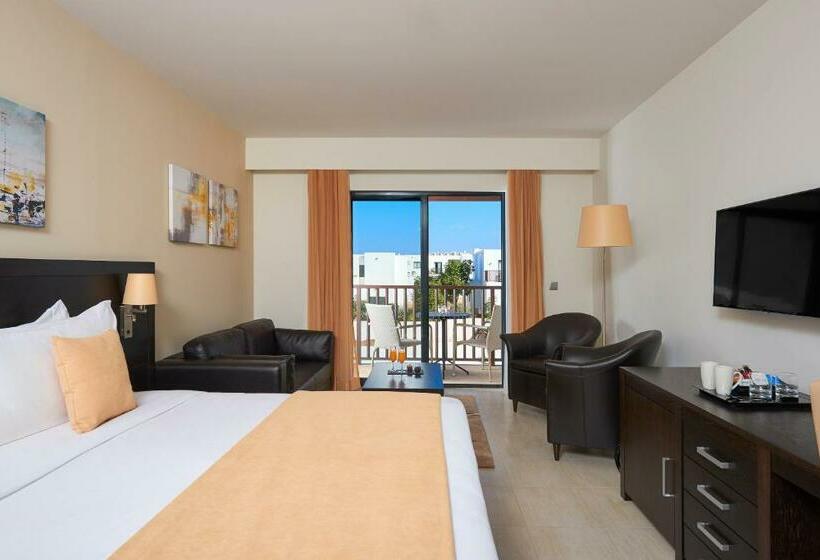 Номер Deluxe, Melia Llana Beach Resort & Spa   Adults Only   All Inclusive