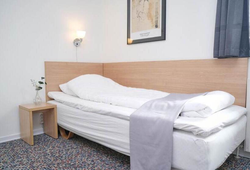 Quarto Estandar Individual, Søma Sisimiut