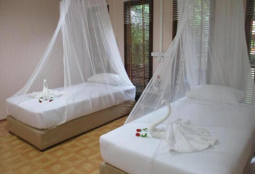 Классический Номер, Khao Sok Island Resort