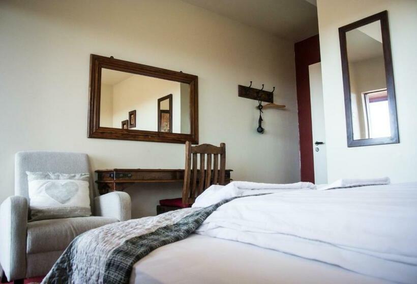 Standard Room, Hafnarfjall