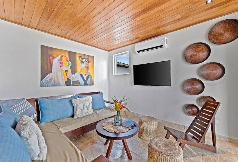 Вилла 2 Спальни, The Lodge At Jaguar Reef
