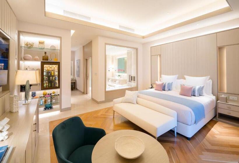 标准间, Five Luxe